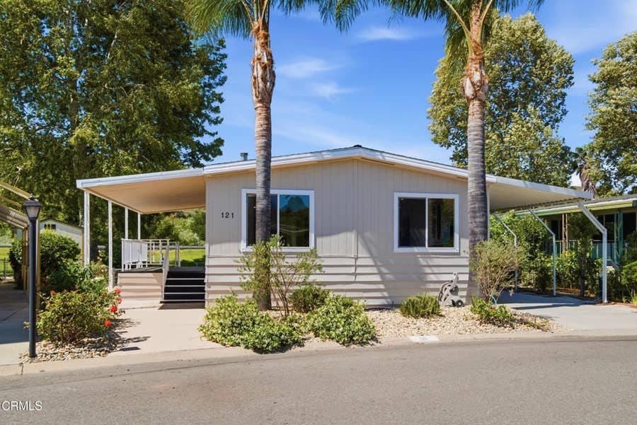 Property photo for 15750 Arroyo Drive, #121, Moorpark, CA
