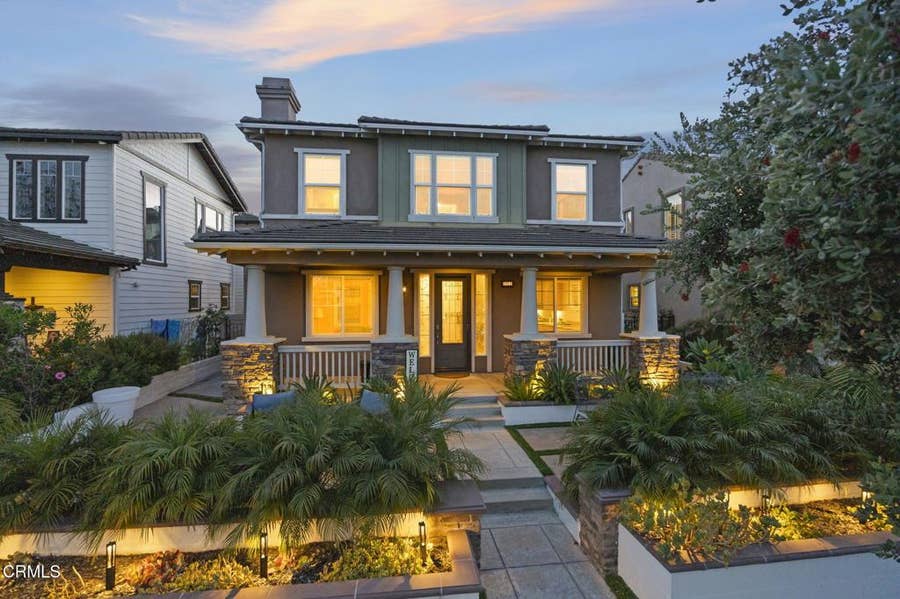 Property photo for 1423 Caspian Way, Oxnard, CA