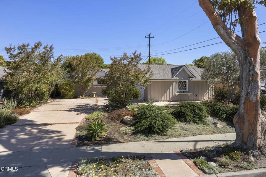Property photo for 6101 Loma Vista Road, Ventura, CA