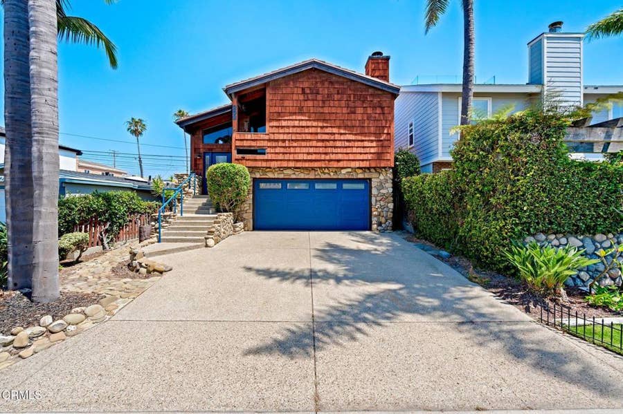 Property photo for 253 Melrose Drive, Oxnard, CA