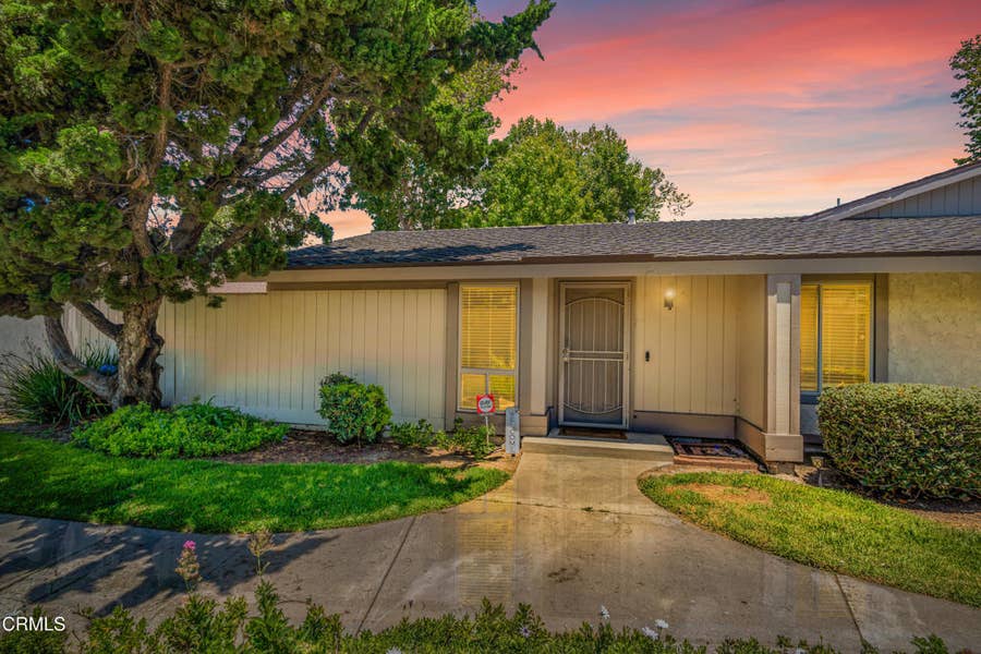 Property photo for 246 W Vineyard Avenue, Oxnard, CA