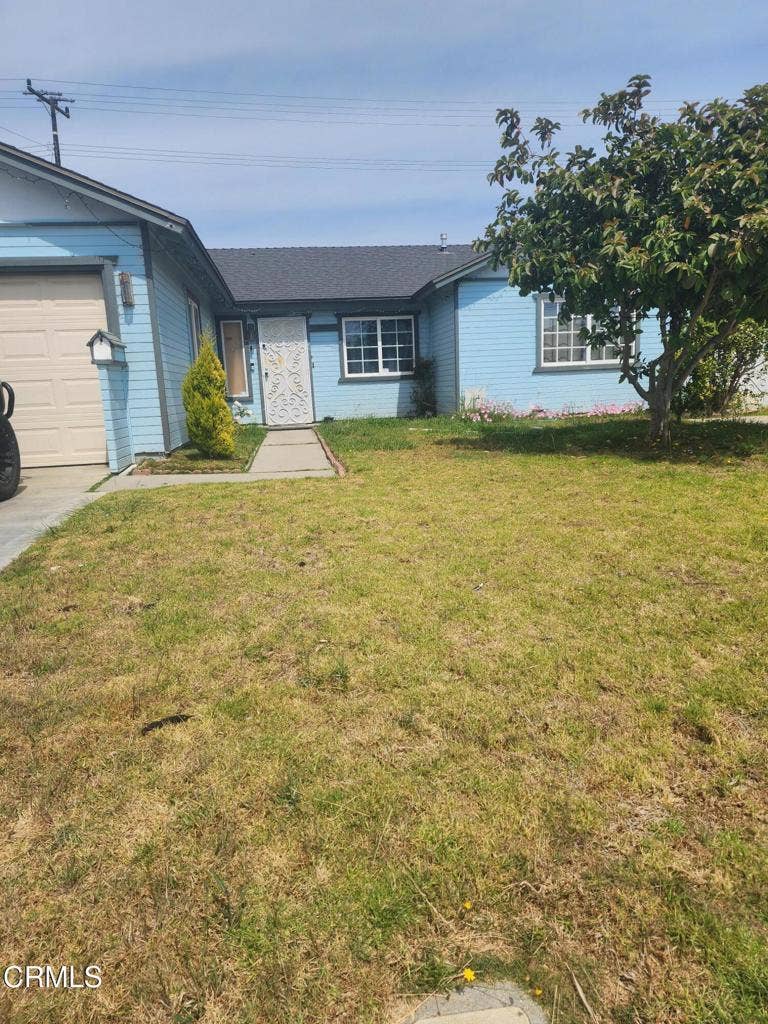 Property photo for 3620 San Simeon Avenue, Oxnard, CA