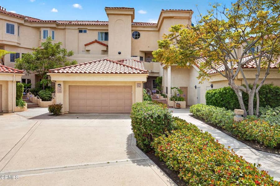 Property photo for 1753 Emerald Isle Way, Oxnard, CA