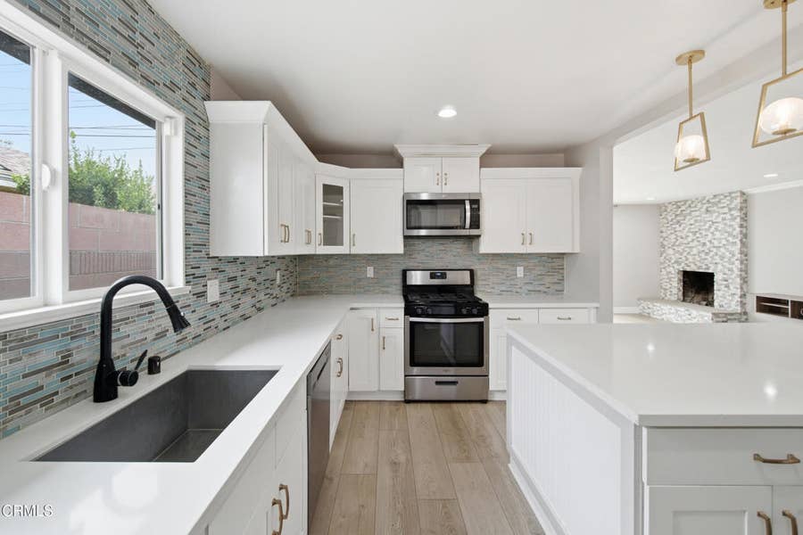 Property photo for 1948 Stevely Avenue, Long Beach, CA