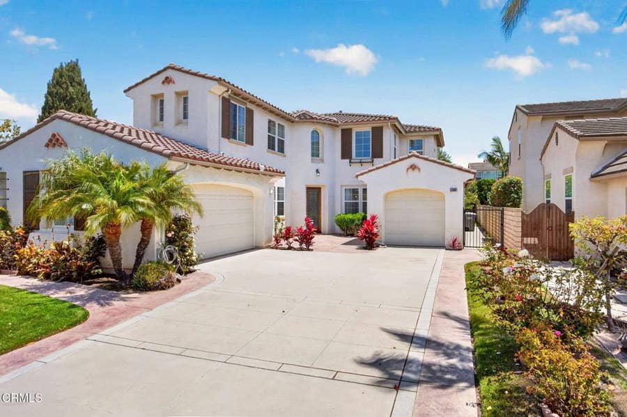 Property photo for 2096 Mission Hills Drive, Oxnard, CA