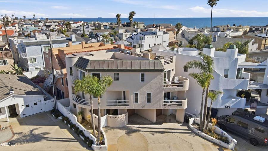 Property photo for 126 Malibu Avenue, Oxnard, CA