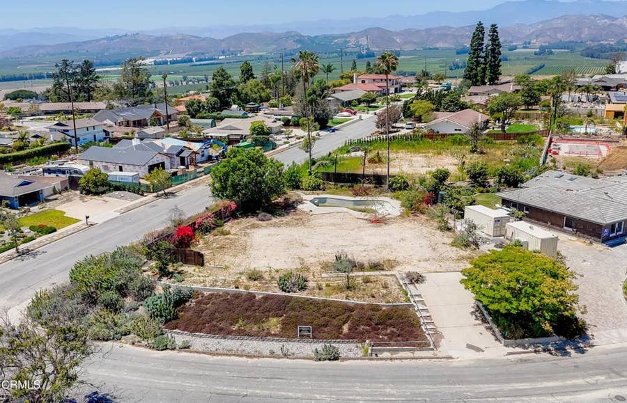 Property photo for 3067 Old Coach Drive, Camarillo, CA