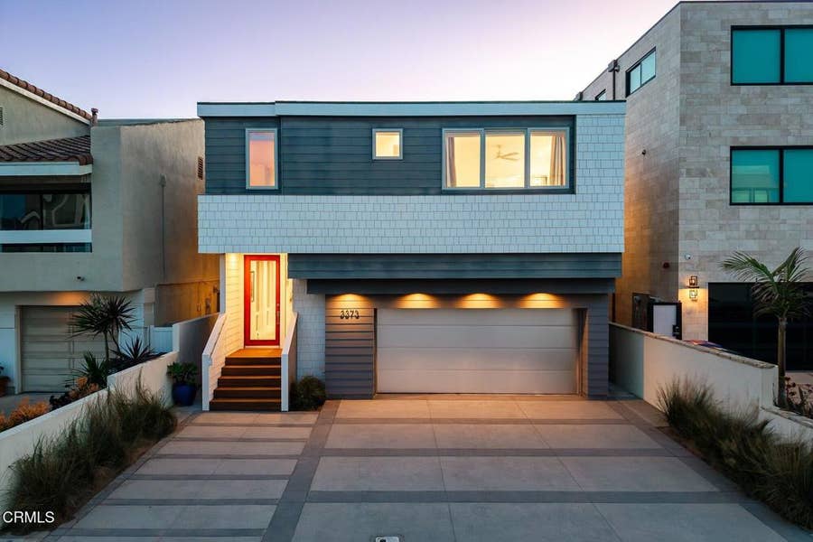 Property photo for 3373 Ocean Drive, Oxnard, CA
