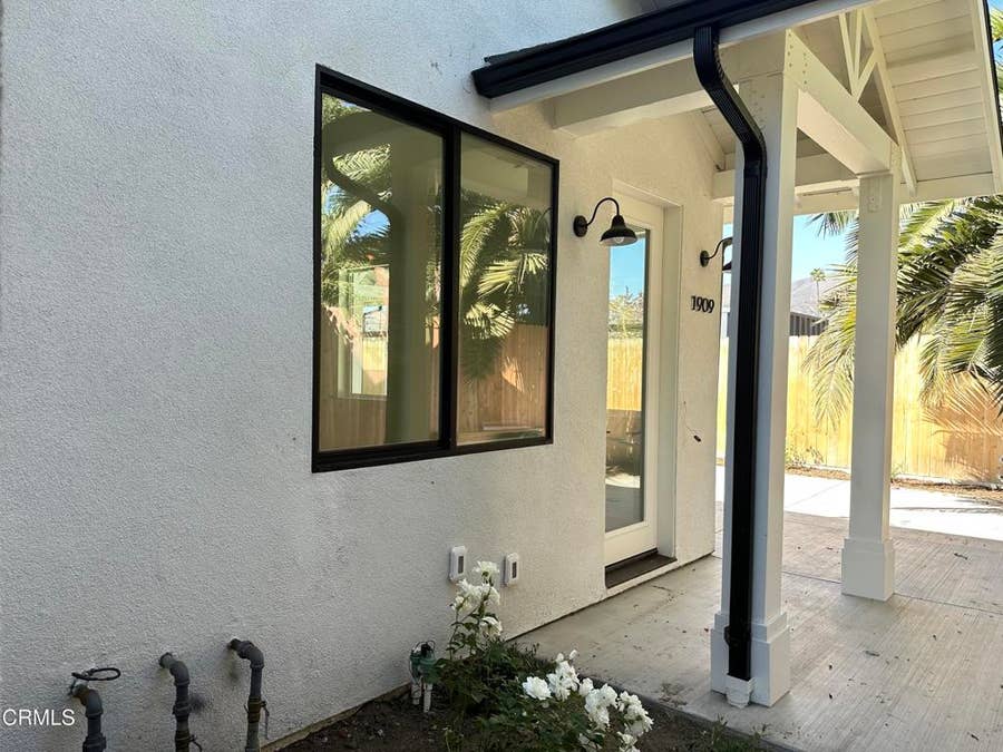 Property photo for 1909 Ocean Avenue, Ventura, CA