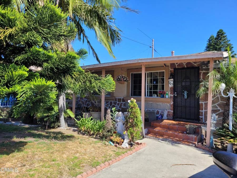Property photo for 163 E Dollie Street, Oxnard, CA