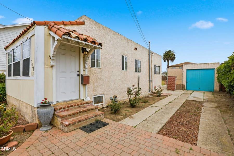 Property photo for 330 S Seaward Avenue, Ventura, CA
