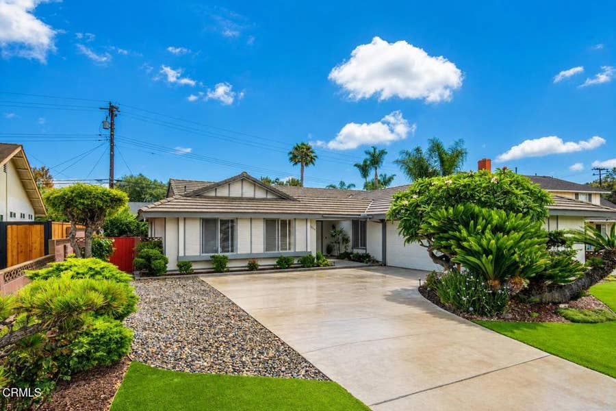 Property photo for 1034 Red Oak Place, Camarillo, CA