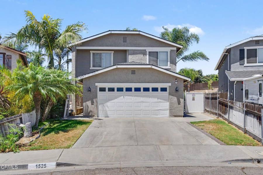 Property photo for 1525 Burnside Avenue, Ventura, CA