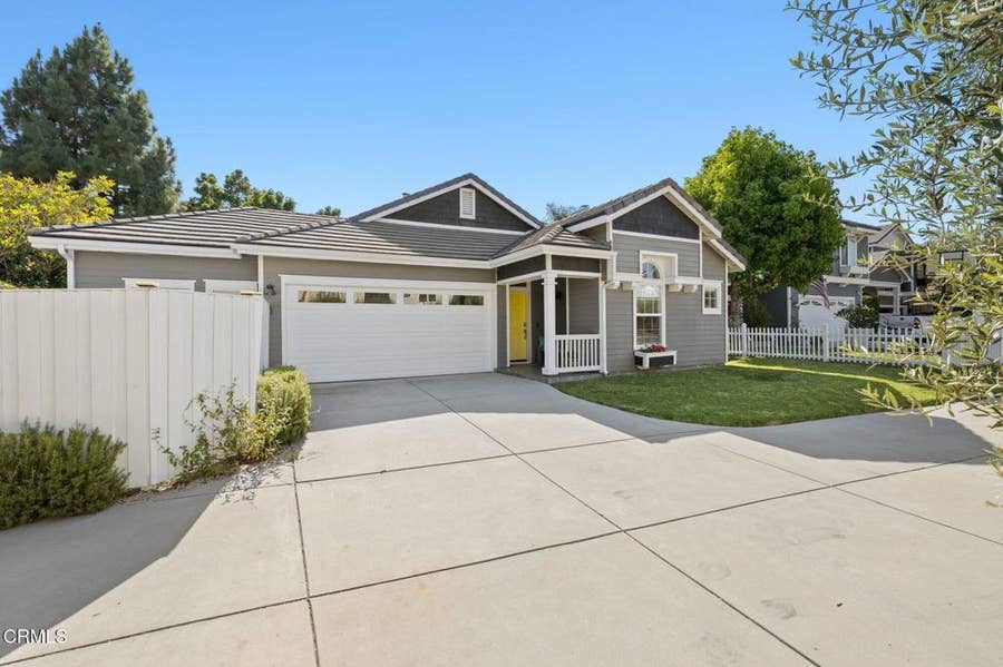 Property photo for 795 Livingston Avenue, Ventura, CA