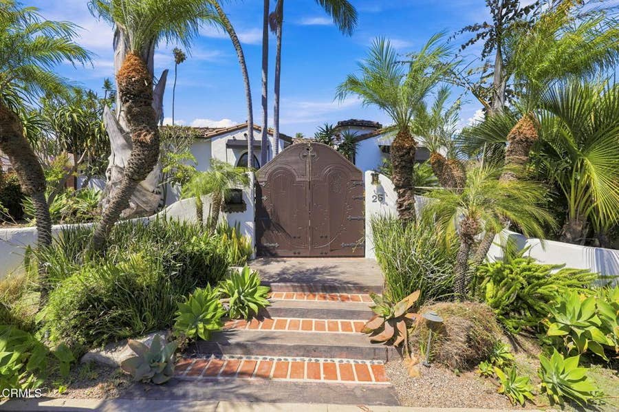 Property photo for 25 Encinal Place, Ventura, CA