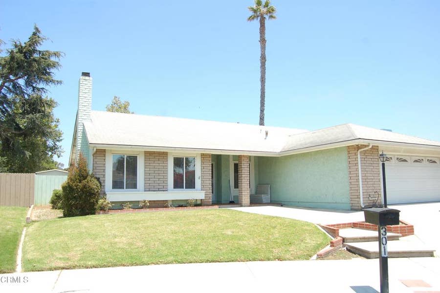 Property photo for 301 Geranium Place, Oxnard, CA