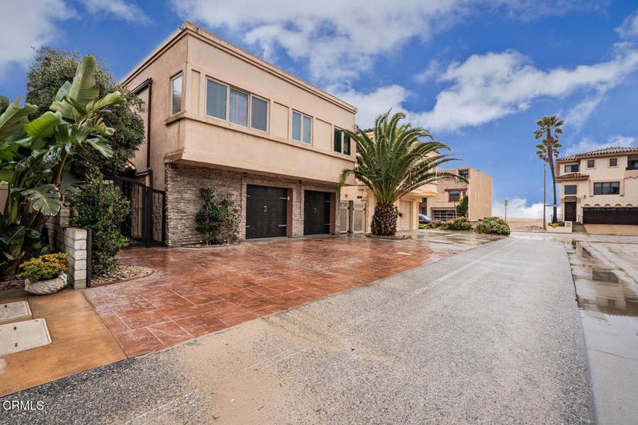 Property photo for 5344 Seabreeze Way, Oxnard, CA