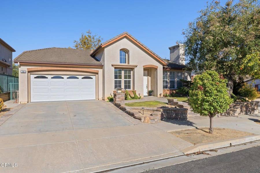Property photo for 556 Knollwood Drive, Thousand Oaks, CA