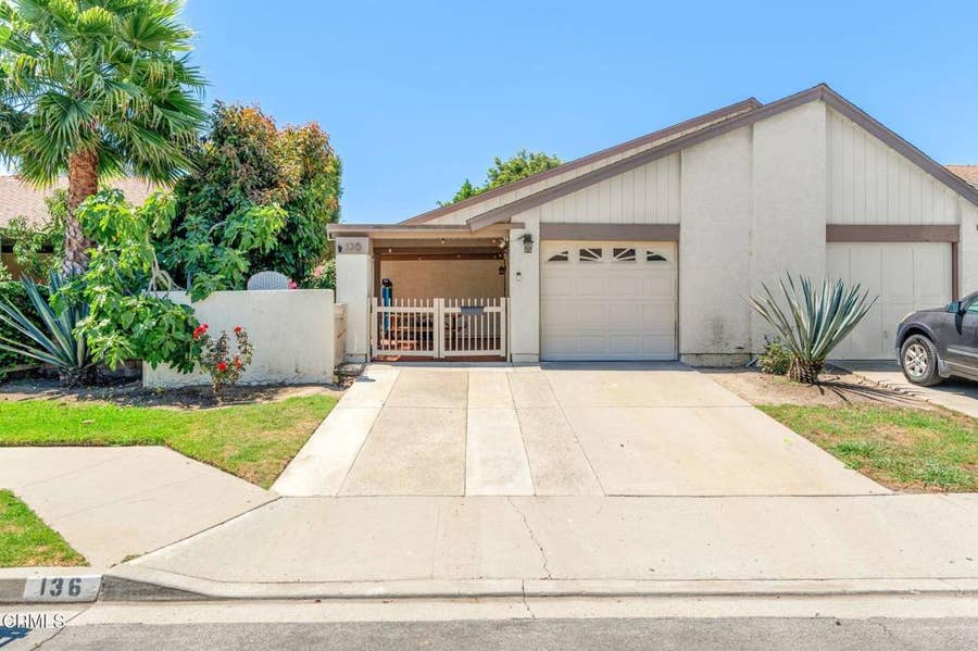Property photo for 136 Tree Fern Court, Camarillo, CA