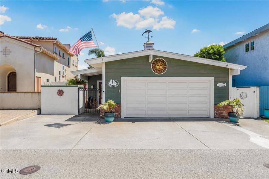 Property photo for 5020 Terramar Way, Oxnard, CA