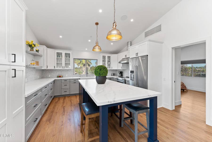 Property photo for 6163 E Los Angeles Avenue, Somis, CA