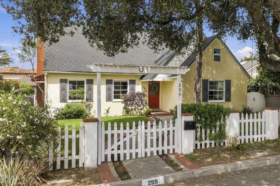 Property photo for 209 Carol Drive, Ventura, CA