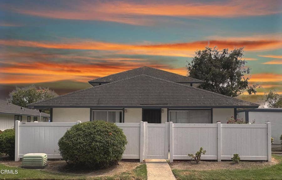 Property photo for 2304 Miramar Walk, Oxnard, CA