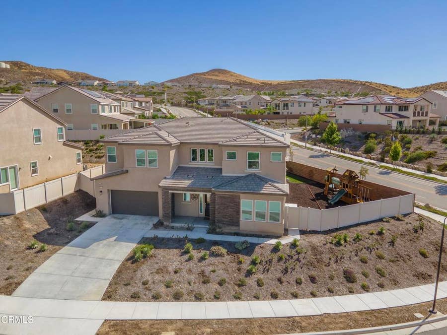 Property photo for 28608 Windbreak Terrace, Santa Clarita, CA