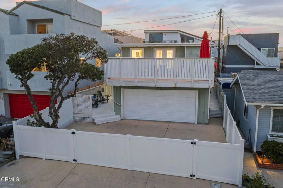 Property photo for 141 Glendale Avenue, Oxnard, CA