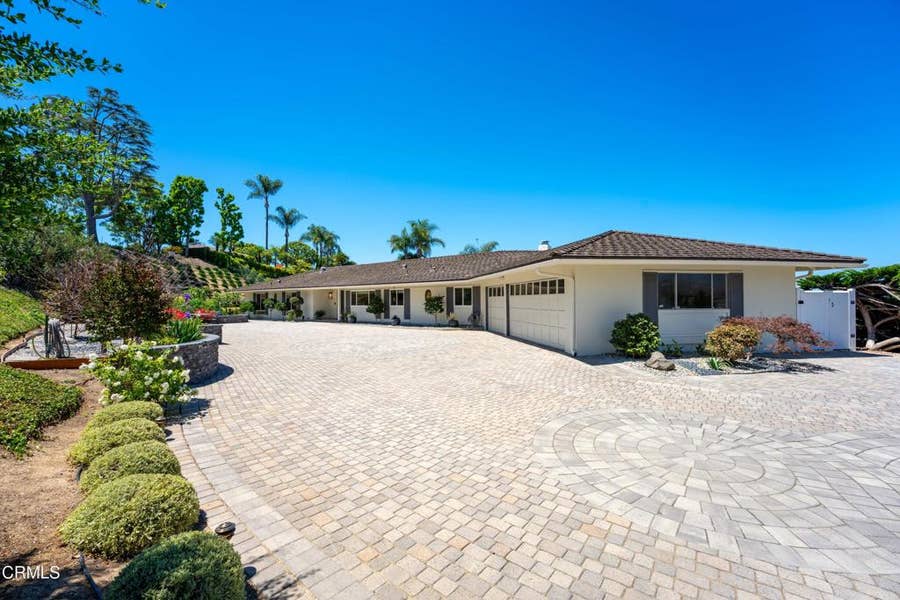 Property photo for 1098 Garrido Court, Camarillo, CA