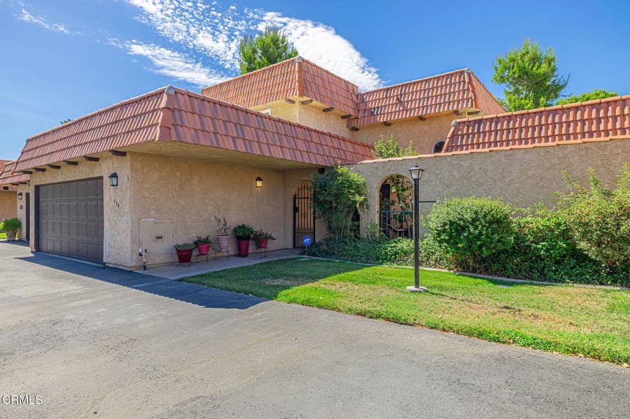 Property photo for 236 Shirley Lane, Palmdale, CA