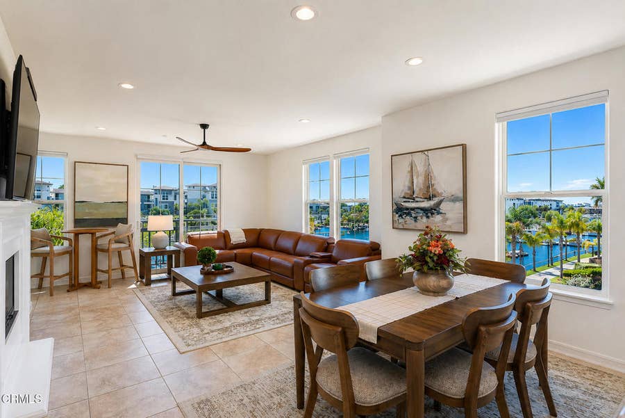 Property photo for 1538 Seabridge Lane, Oxnard, CA