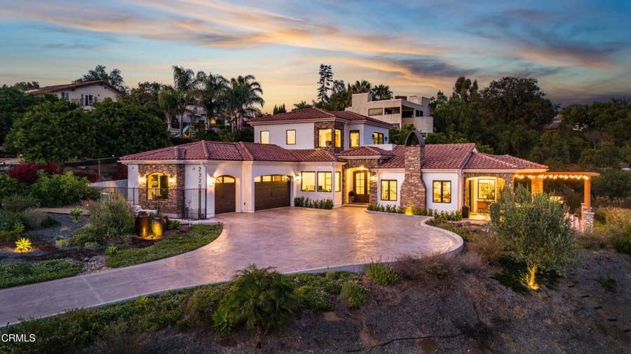 Property photo for 2320 Terra Bella Lane, Camarillo, CA