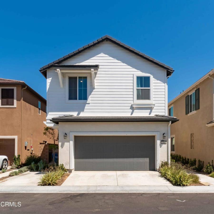 Property photo for 1867 Malalenca Road, Santa Paula, CA