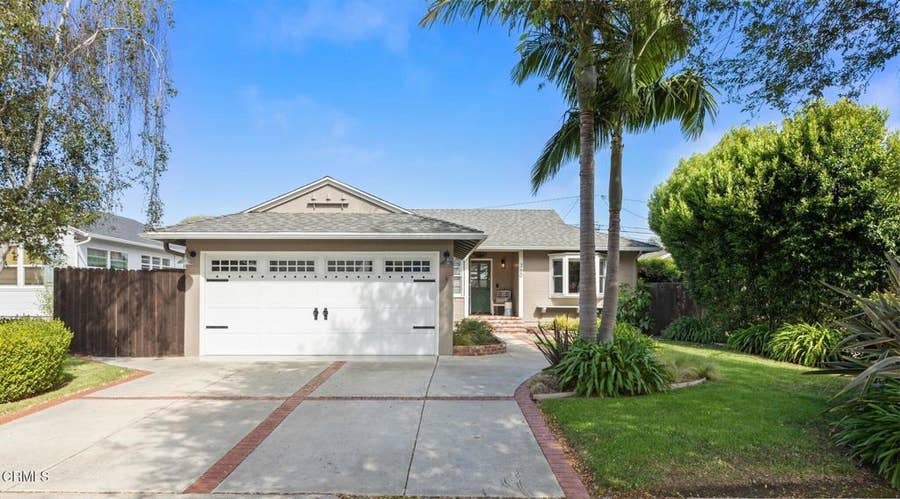 Property photo for 360 S Dos Caminos Avenue, Ventura, CA