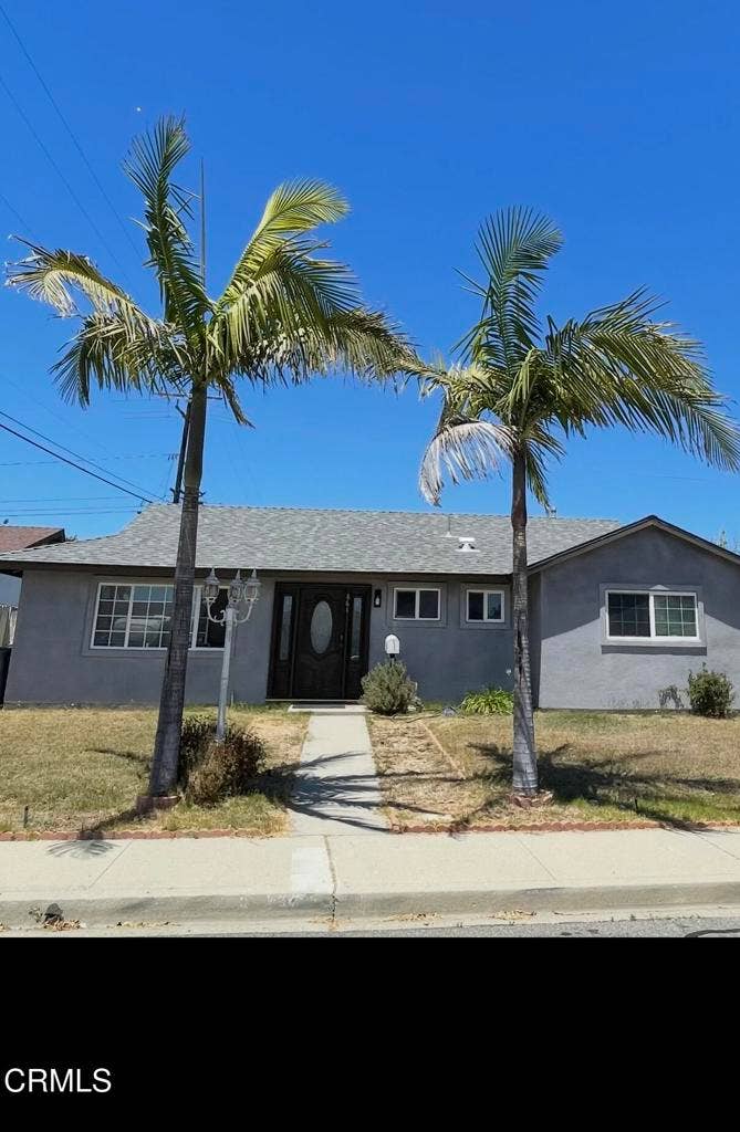 Property photo for 861 Morro Way, Oxnard, CA