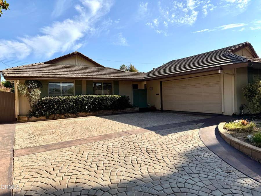 Property photo for 5392 Queens Street, Ventura, CA