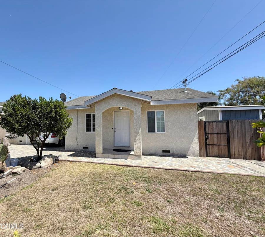 Property photo for 3502 Nyeland Avenue, Oxnard, CA