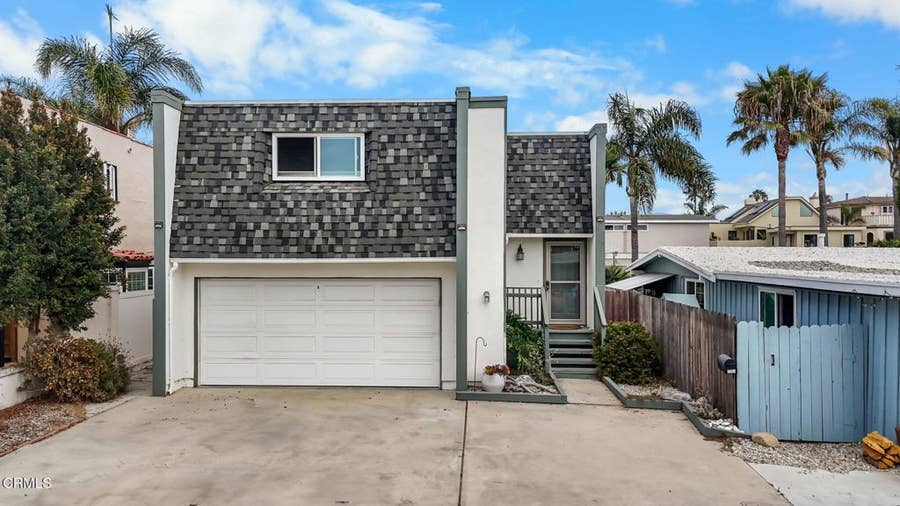Property photo for 1149 Winthrop Lane, Ventura, CA