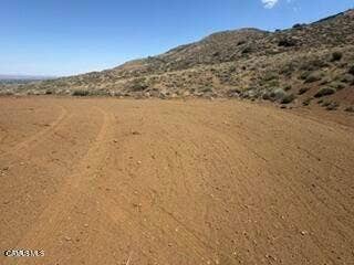 Property photo for 850 Shaner Road, Palmdale, CA