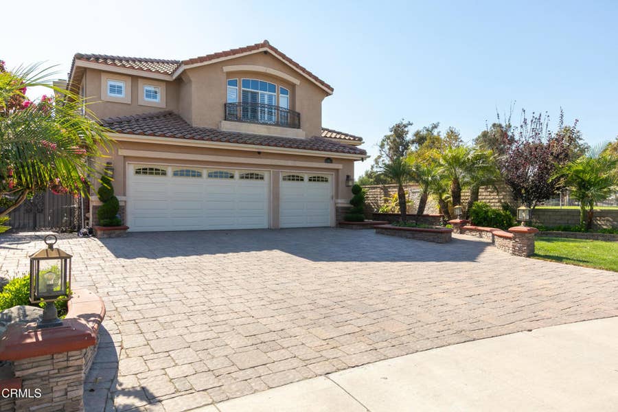Property photo for 493 Avenida Valencia, Camarillo, CA