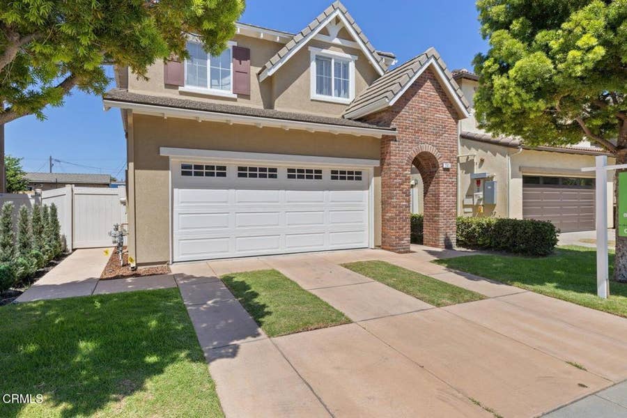 Property photo for 241 Bishop Way, Oxnard, CA