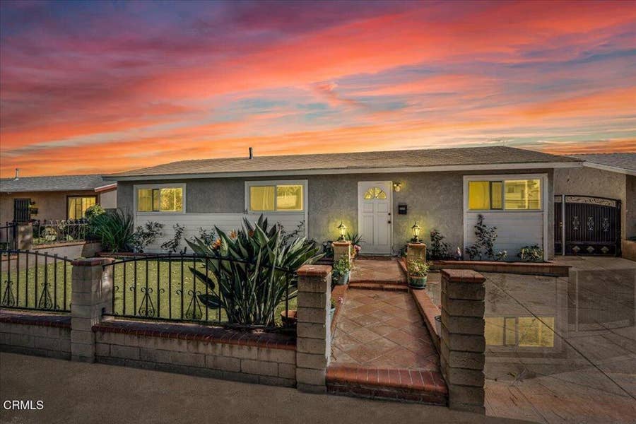 Property photo for 1844 Macarthur Place, Oxnard, CA
