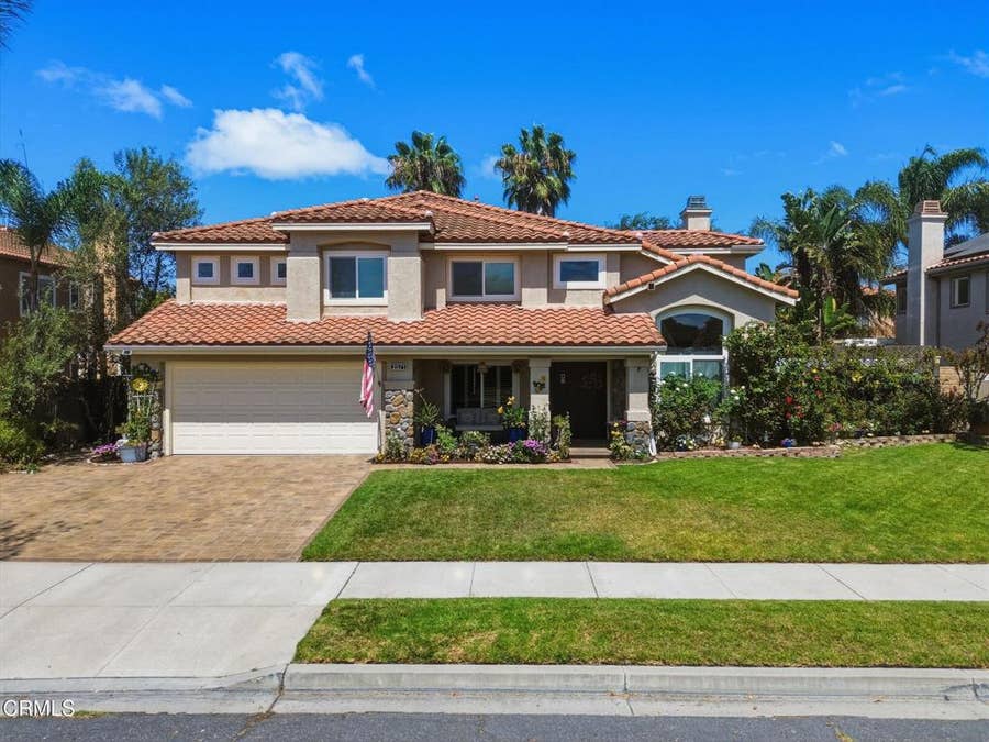 Property photo for 2571 Upper Bay Drive, Oxnard, CA