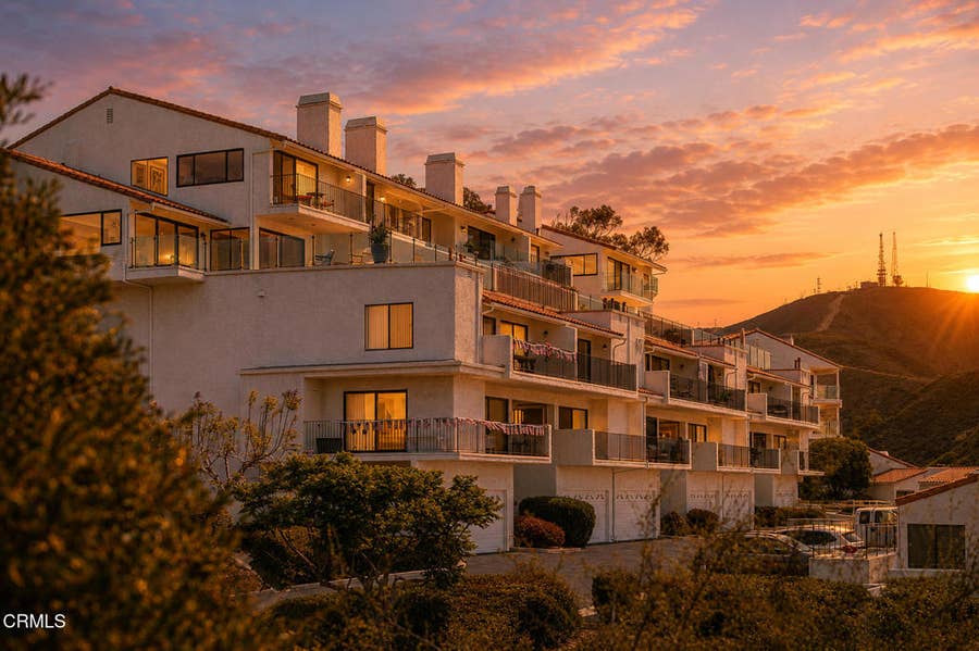 Property photo for 835 Casmalia Lane, Ventura, CA