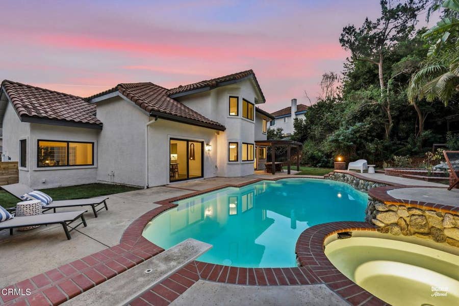 Property photo for 947 Golden Crest Avenue, Thousand Oaks, CA