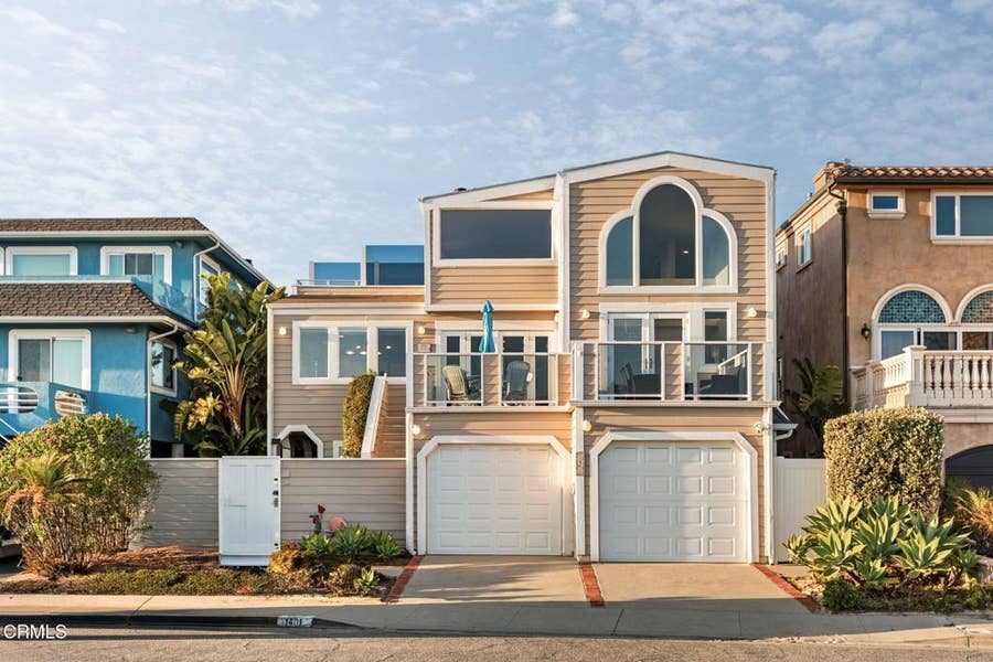 Property photo for 1401 GREENOCK Lane, Ventura, CA