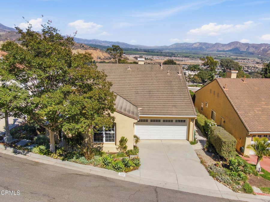 Property photo for 853 Vista Grande Drive, Santa Paula, CA