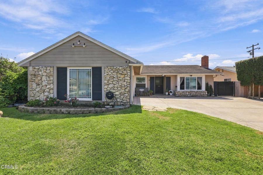 Property photo for 1300 Bluebell Street, Oxnard, CA