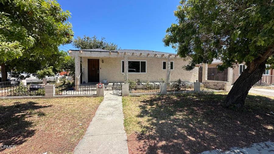 Property photo for 11390 Violeta Street, Ventura, CA